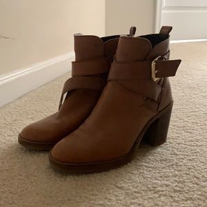 Light brown booties